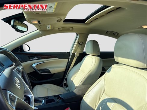 Used 2012 Buick Regal Leather image 19