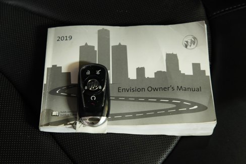 Used 2019 Buick Envision Essence image 18