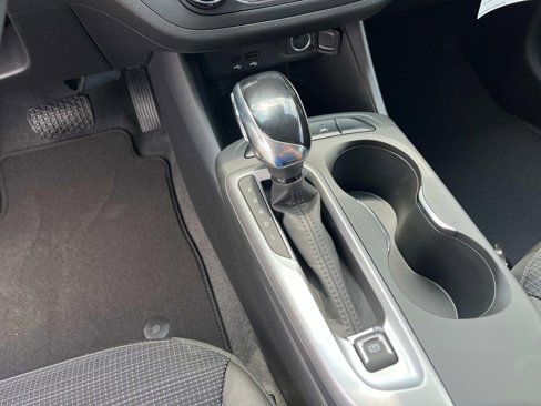 New 2025 Buick Envista Preferred image 25