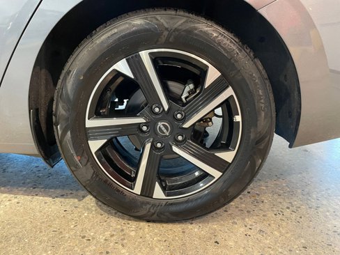 Used 2024 Nissan Sentra SV image 30