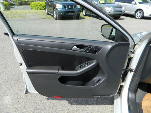 Used 2012 Volkswagen Jetta SE image 20