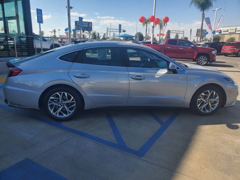 Used 2023 Hyundai Sonata SEL image 4