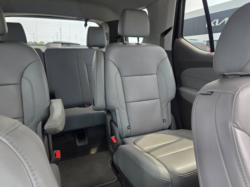 Used 2019 Chevrolet Traverse LT w/ LT Premium Package image 14