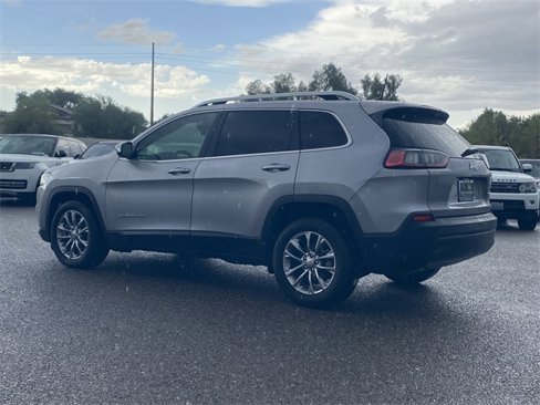 Used 2019 Jeep Cherokee Latitude Plus w/ Comfort/Convenience Group image 29
