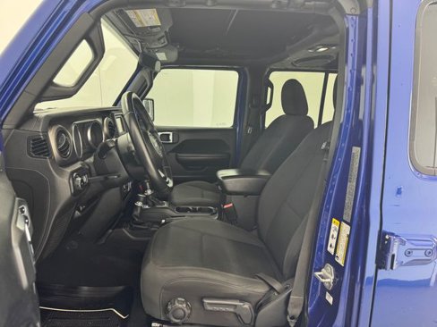 Used 2018 Jeep Wrangler Unlimited Sport S image 17