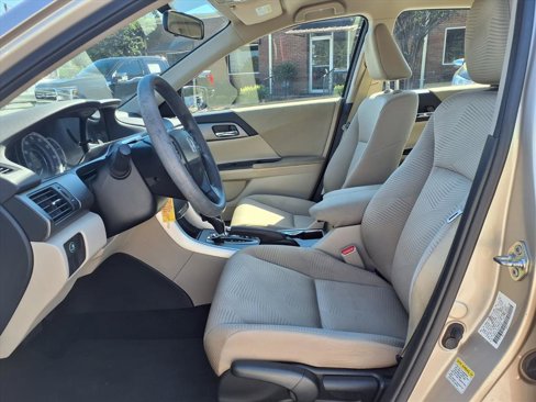 Used 2014 Honda Accord LX image 9