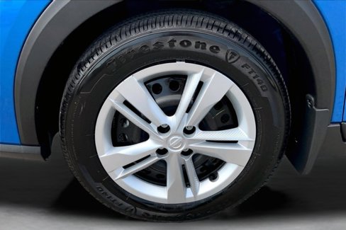 New 2025 Nissan Kicks Play S image 12
