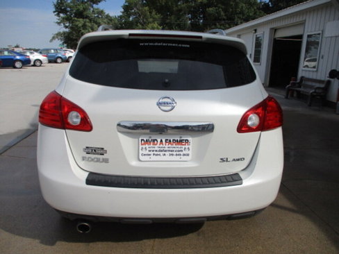 Used 2012 Nissan Rogue SL image 5