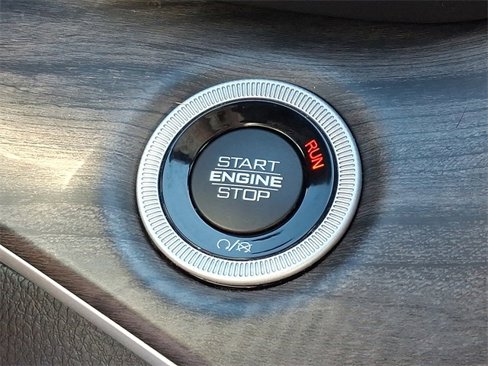 Used 2023 Jeep Grand Cherokee L Limited image 24