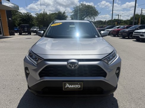 Used 2019 Toyota RAV4 XLE image 3