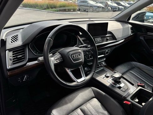 Used 2019 Audi Q5 2.0T Premium Plus w/ Premium Plus Package image 13
