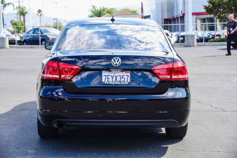 Used 2014 Volkswagen Passat 1.8T S image 6