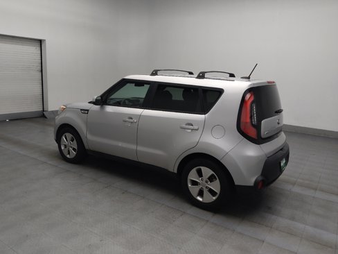 Used 2015 Kia Soul image 3