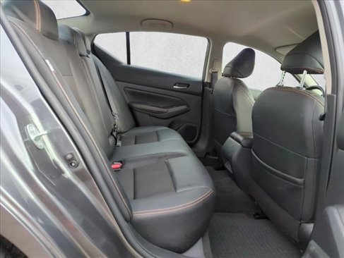 Used 2022 Nissan Altima 2.5 SR image 18