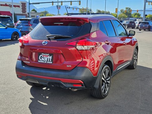 Used 2019 Nissan Kicks SR w/ SR Premium Package image 3