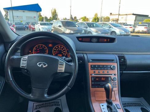 Used 2005 INFINITI G35 x Sedan w/ (P03) Premium Pkg C image 17