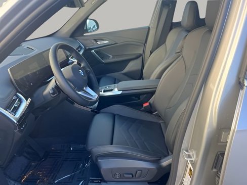 New 2025 BMW X1 xDrive28i w/ Convenience Package image 9