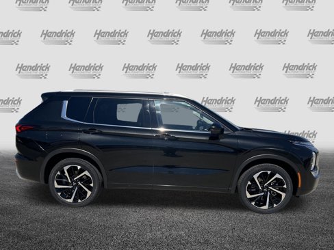 Used 2022 Mitsubishi Outlander SEL image 11