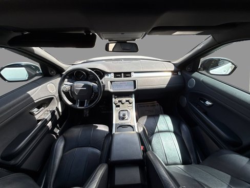 Used 2017 Land Rover Range Rover Evoque SE image 23