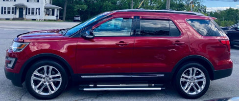 Used 2016 Ford Explorer XLT w/ Equipment Group 202A image 6