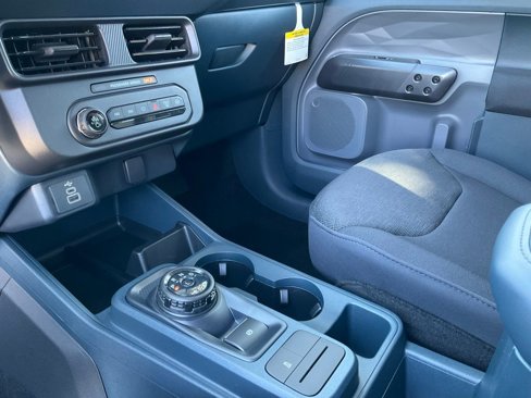 New 2025 Ford Maverick XL image 62