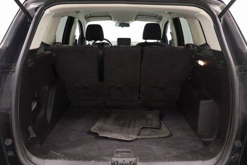 Used 2017 Ford Escape SE w/ SE Cold Weather Package image 18
