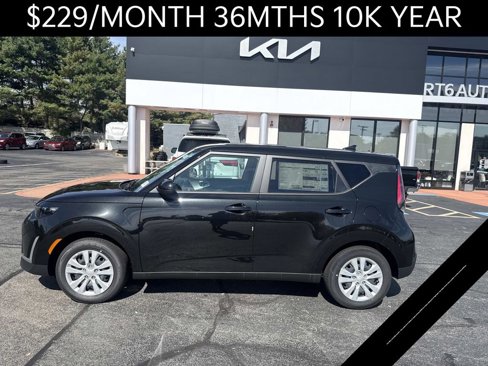 New 2025 Kia Soul LX image 2