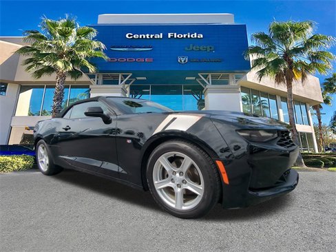 Used 2019 Chevrolet Camaro LT image 2