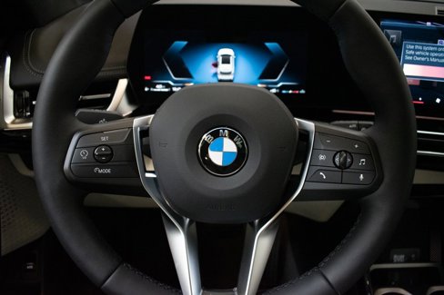 New 2026 BMW X1 xDrive28i w/ Convenience Package image 12