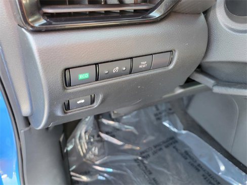 Used 2021 Nissan Sentra SV image 20