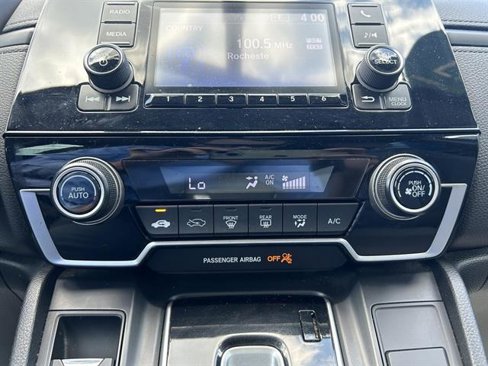 Used 2017 Honda CR-V LX image 19