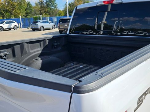 Used 2018 Ford F150 Lariat image 6