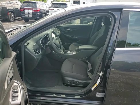 Used 2023 Chevrolet Malibu LT image 11