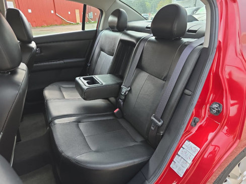 Used 2010 Nissan Sentra 2.0 SL w/ Premium Plus Pkg image 12
