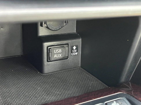 Used 2012 Toyota Camry XLE image 24