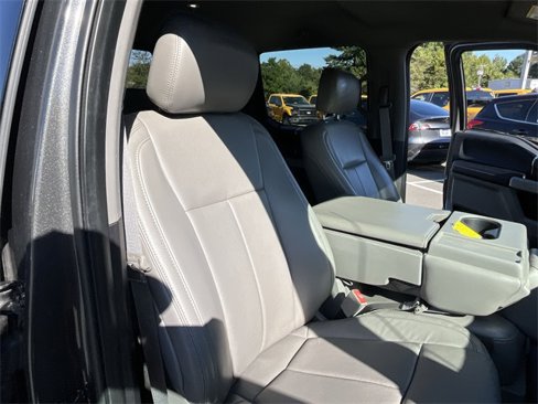 Used 2018 Ford F150 Lariat image 31