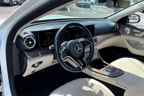 Used 2021 Mercedes-Benz E 350 4MATIC Sedan w/ Premium Package image 17