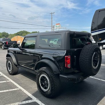 Used 2022 Ford Bronco 2-Door w/ Sasquatch Package image 4