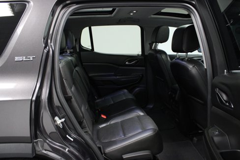 Used 2017 GMC Acadia SLT image 16