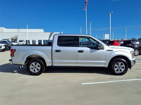 Used 2018 Ford F150 XLT image 9