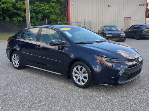 Used 2023 Toyota Corolla LE image 11