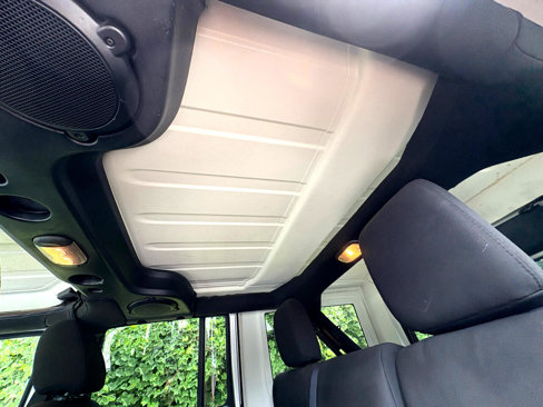 Used 2011 Jeep Wrangler Unlimited Sport image 20