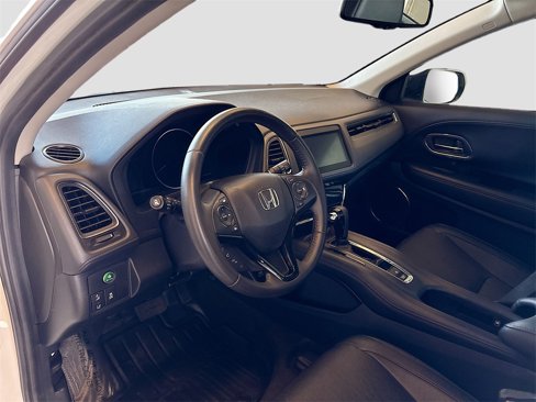Used 2021 Honda HR-V EX-L image 9