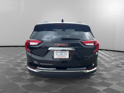 Used 2023 GMC Terrain SLT image 7