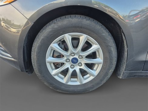 Used 2017 Ford Fusion S image 13