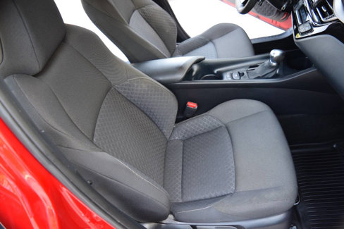 Used 2020 Toyota C-HR LE image 44