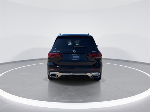 Certified 2021 Mercedes-Benz GLB 250 4MATIC image 7
