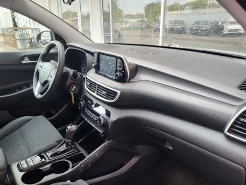 Used 2019 Hyundai Tucson SE image 18