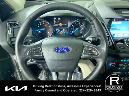 Used 2017 Ford Escape Titanium image 12