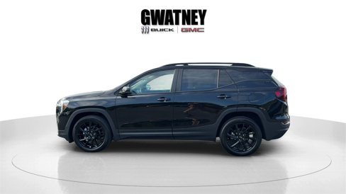 Used 2023 GMC Terrain SLE w/ Elevation Edition image 4